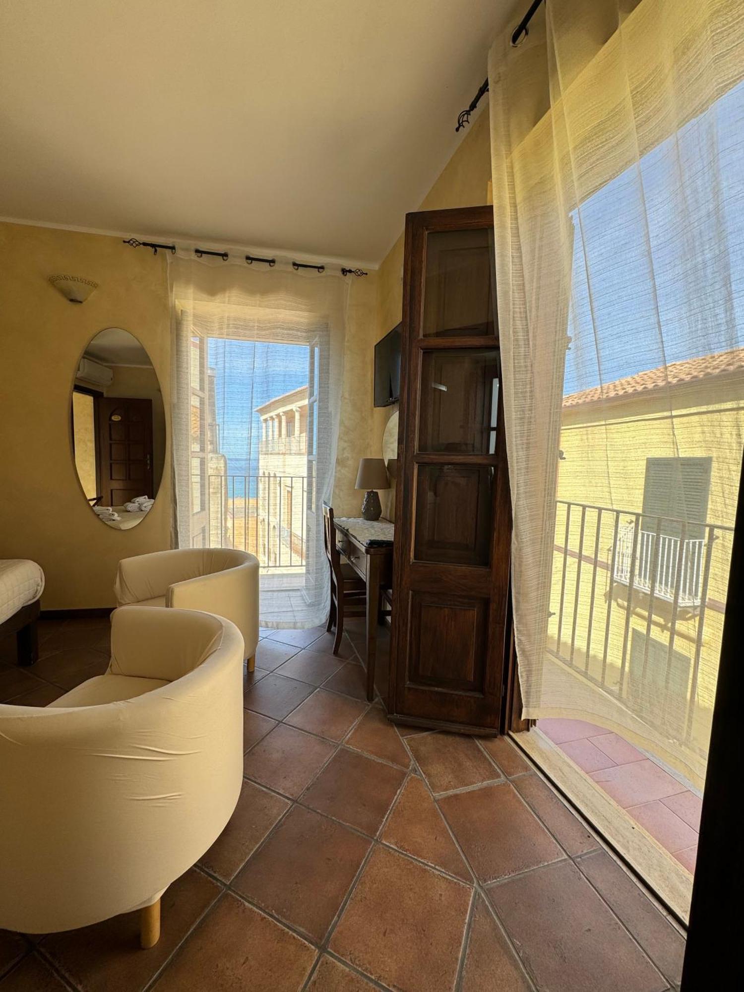 B&B Rivellini Tropea Exterior foto